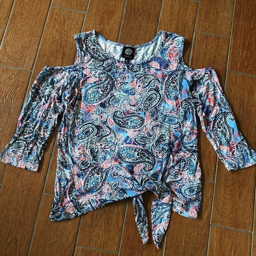 Bobeau Boho Tie Cold Shoulder Top S